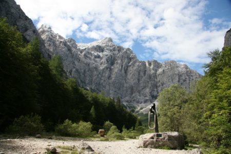 スロヴェニア最高峰トリグラウ2864m北壁ヴィア・フェラータ登山隊2024