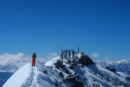 2022年1月15日16日 初めての雪山登山 八ヶ岳 赤岳2899mと雪山技術講習 2日間